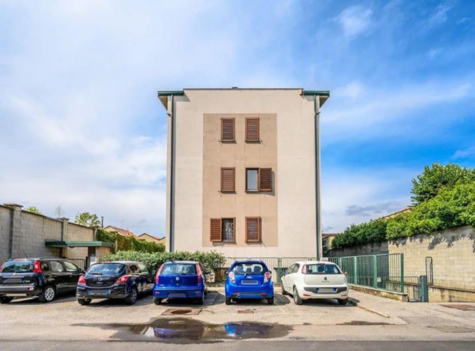Casa Albertina Grazioso Appartamento Vicino Alla Stazione Monza Esterno foto