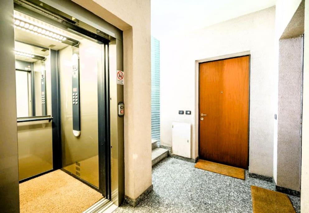 Casa Albertina Grazioso Appartamento Vicino Alla Stazione Monza Esterno foto
