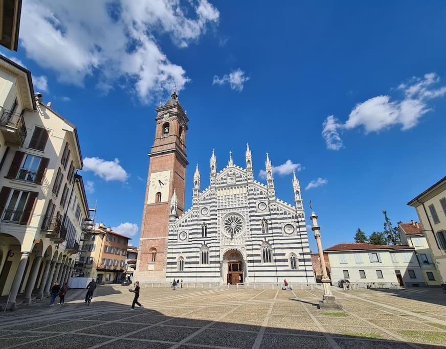 Casa Albertina Grazioso Appartamento Vicino Alla Stazione Monza Esterno foto